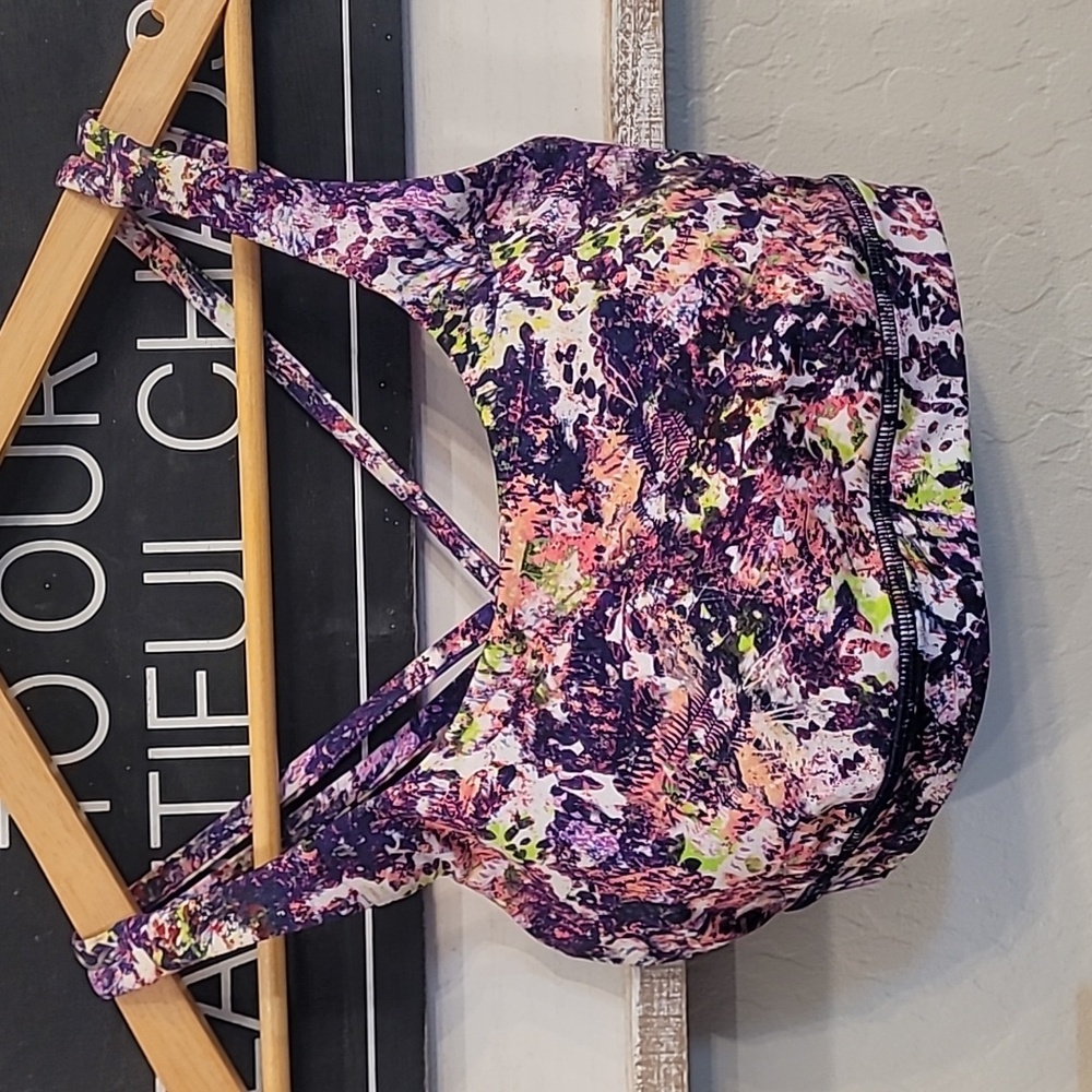 Lululemon Energy Bra Medium Support Trail Runner Multi W2DBMS SeaWheeze Sz6 NWOT